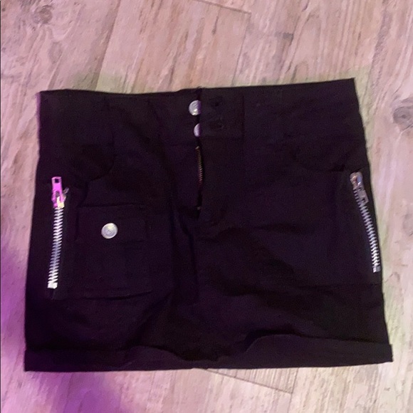 Dickies Black Mini Skirt Size 3 - Picture 1 of 1